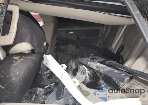 2013 Ford Expedition Xl из США, поврежденный, VIN 1FMJU1G54DEF46630